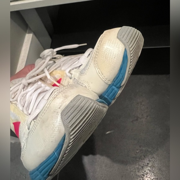 Reebok VibeTech
Lightweight
Energy Return
Supreme Flex Running Shoes Size 7 - Picture 4 of 11